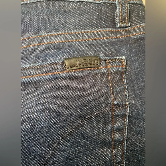 Joe’s Jeans curvy bootcut Dahlia size 31. Excellent condition.‎ Darker wash - Picture 9 of 9